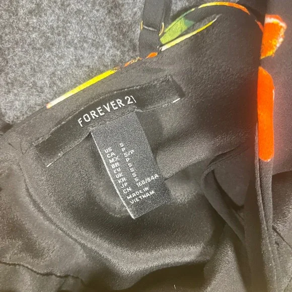 Forever 21 Womens Floral Wrap Mini Dress Black Yellow Orange Skater Size S - Picture 2 of 8